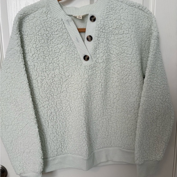 Bundle of 2 Cozy Sherpa. Size XS. - Picture 9 of 10